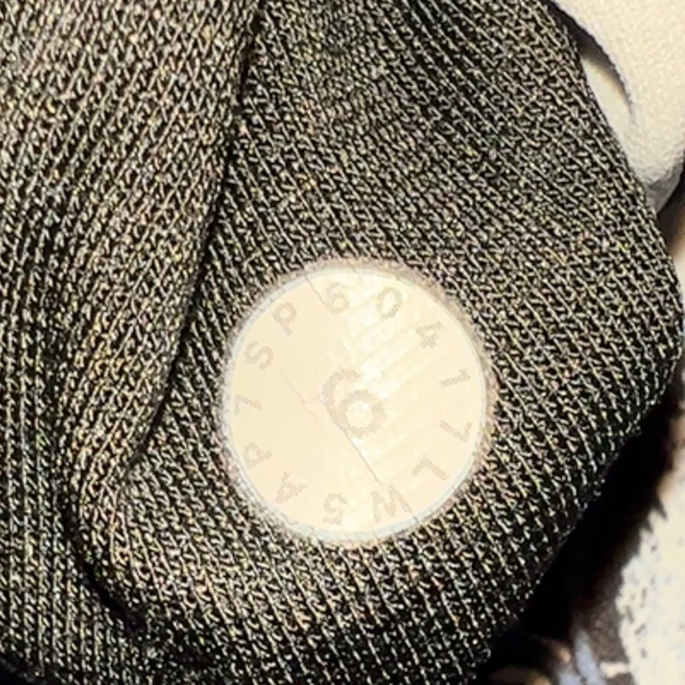 Lululemon Wunder Under Tight 28